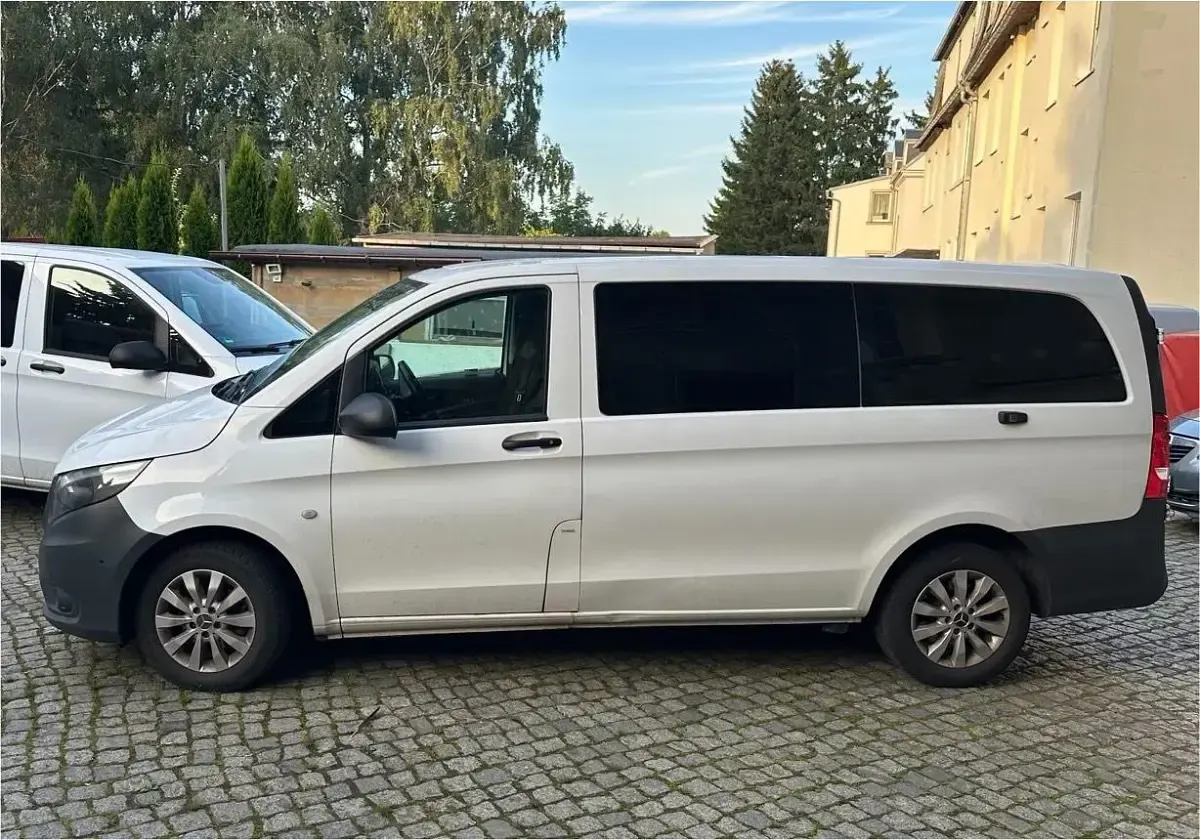 Gebraucht Mercedes Vito 163 PS (119 kW) 2022 Weiß Van