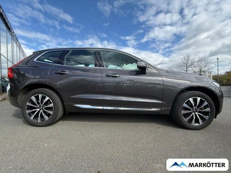Gebraucht Volvo XC60 Plus 197 PS (144 kW) 2023 Grau SUV