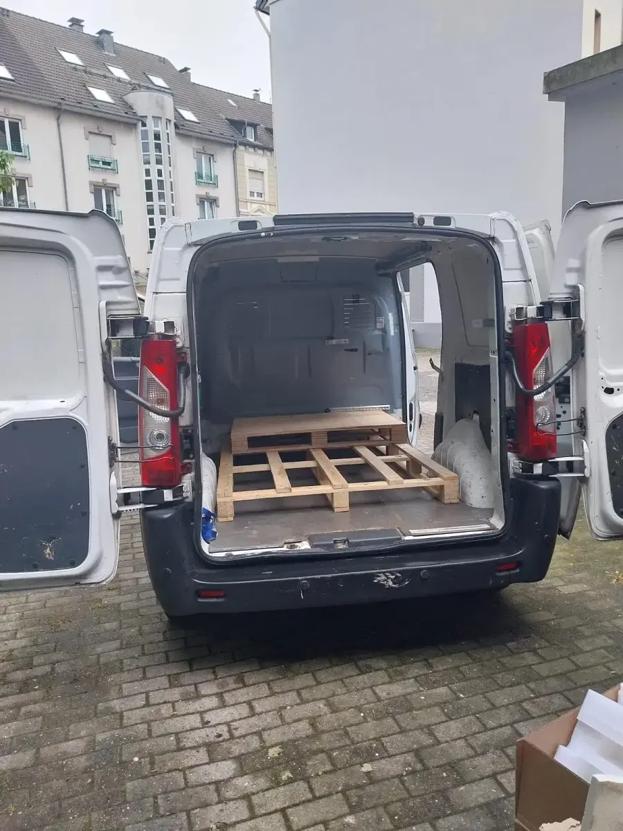 Gebraucht Citroën Jumpy 120 PS (88 kW) 2016 Weiß Van / Kleinbus
