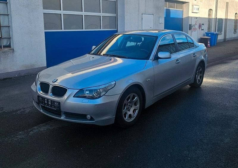 Gebraucht BMW 520 170 PS (125 kW) 2005 Silber Limousine