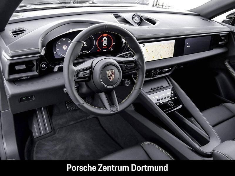 Gebraucht Porsche Macan 300 kW (408 PS) 2025 Schwarz SUV