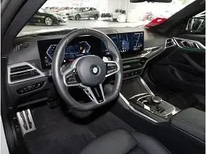 Gebraucht BMW 420 Coupé 184 PS (135 kW) 2025 Weiß (alpinweiss iii) Coupé