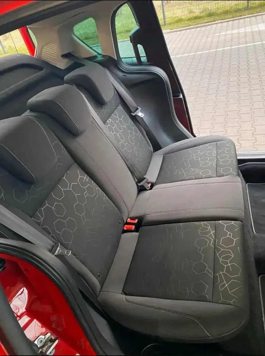 Second-hand Ford B-MAX 100 CP (73 kW) 2012 Roșu Monovolum