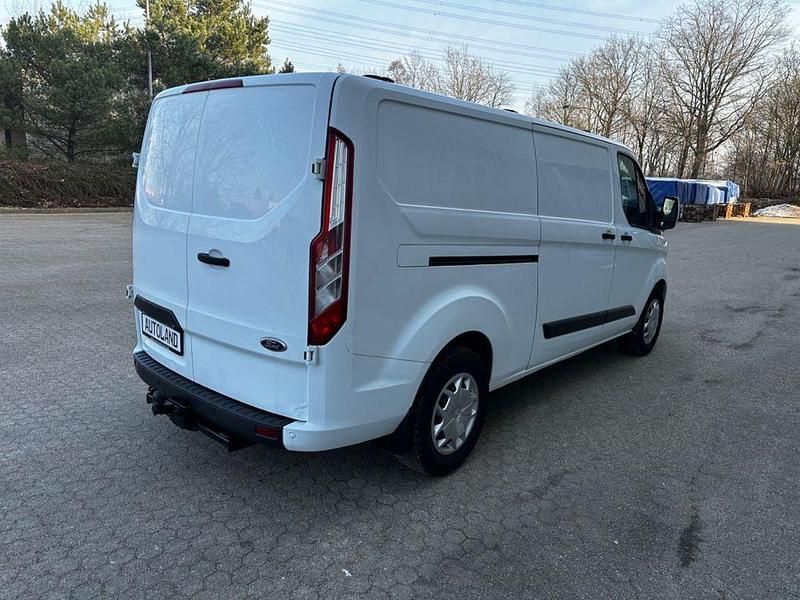 Gebraucht Ford Transit Custom 131 PS (96 kW) 2018 Weiß Van / Kleinbus
