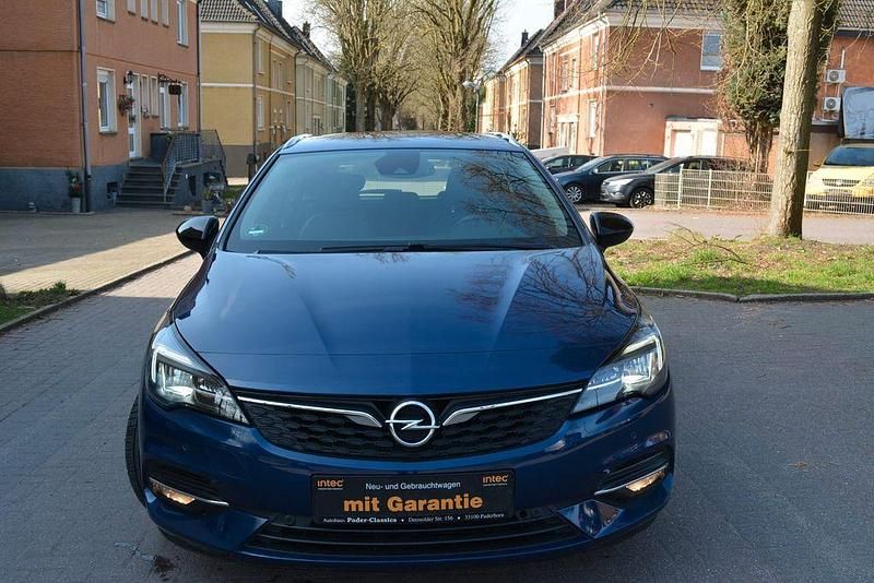Gebraucht Opel Astra Design & Tech 131 PS (96 kW) 2022 Blau Kombi