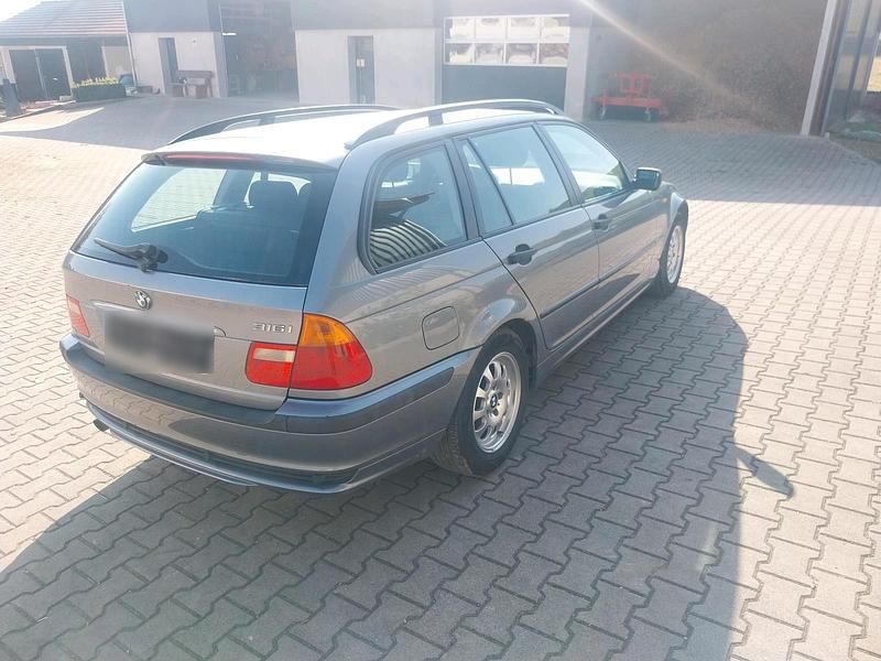 Gebraucht BMW 316 116 PS (85 kW) 2005 Silber Kombi