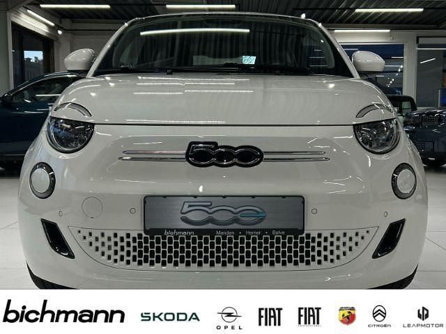Neu Fiat 500e Icon 69 kW (95 PS) 2025 Weiss Kleinwagen