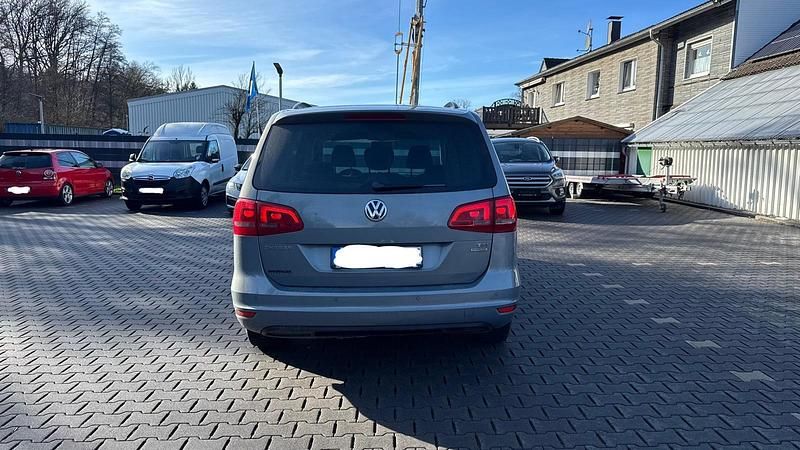 Gebraucht VW Sharan 150 PS (110 kW) 2013 Grau Van / Kleinbus
