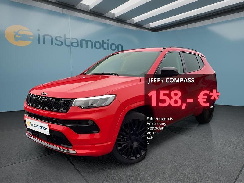 Gebraucht Jeep Compass Altitude 131 PS (96 kW) 2023 Rot SUV