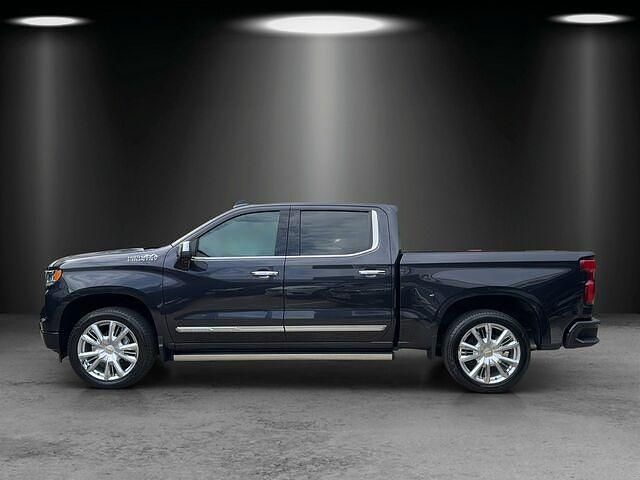 Gebraucht Chevrolet Silverado 426 PS (313 kW) 2023 Andere farbe SUV