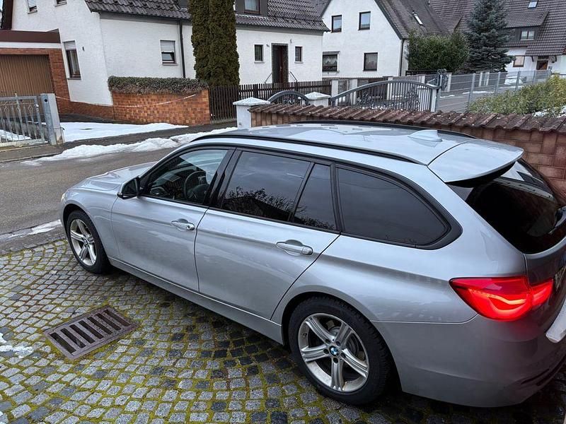 Gebraucht BMW 320 Sport Line 190 PS (139 kW) 2018 Silber Kombi