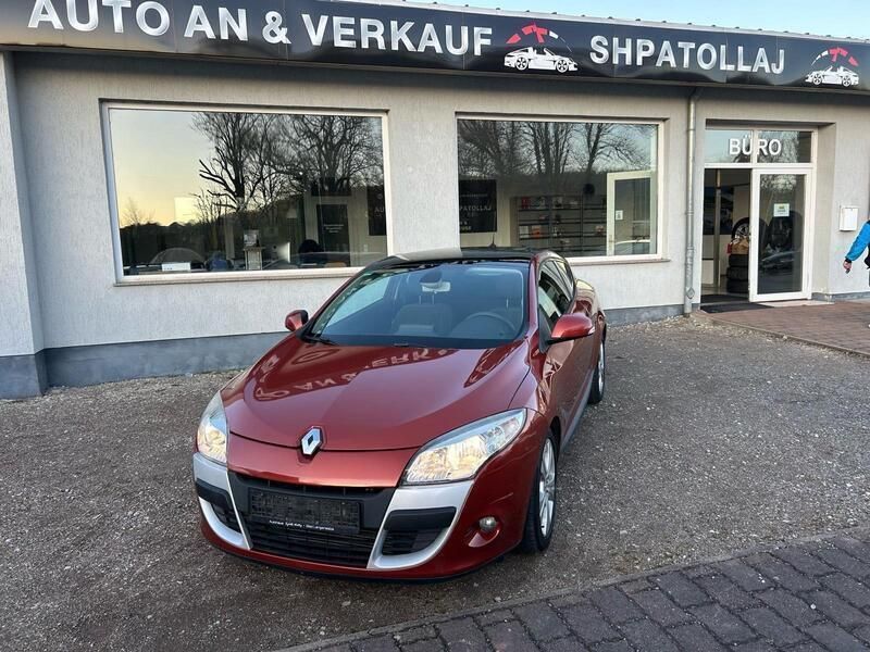 Orangefarben cayenne Gebraucht 2010 Renault Mégane Coupé Dynamique Coupé | 4.900 € (Fairer Preis) - Bild 1/4