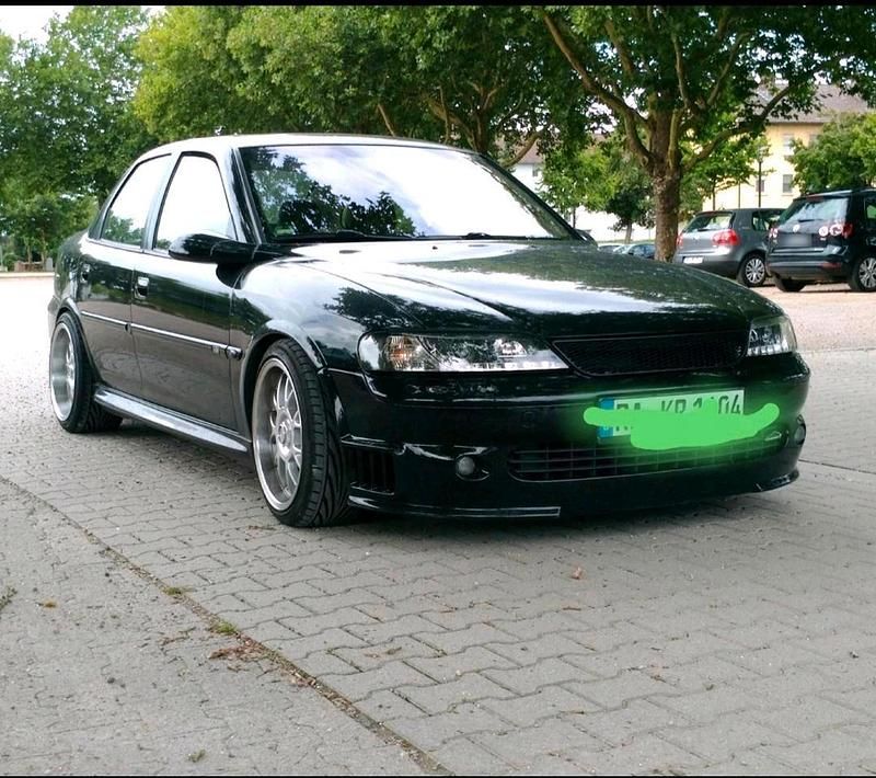 Gebraucht Opel Vectra 194 PS (142 kW) 1998 Schwarz Limousine