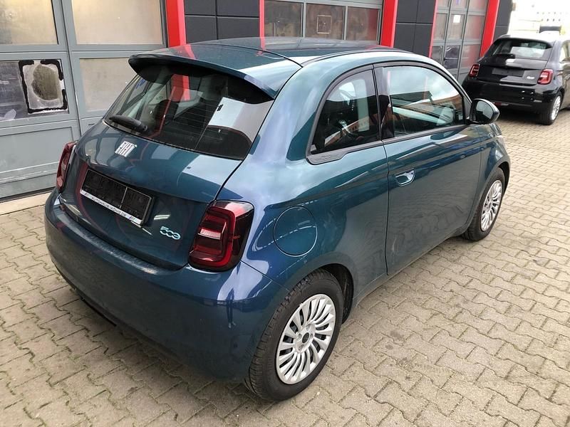 Gebraucht Fiat 500e 41 kW (57 PS) 2023 Grün Kleinwagen