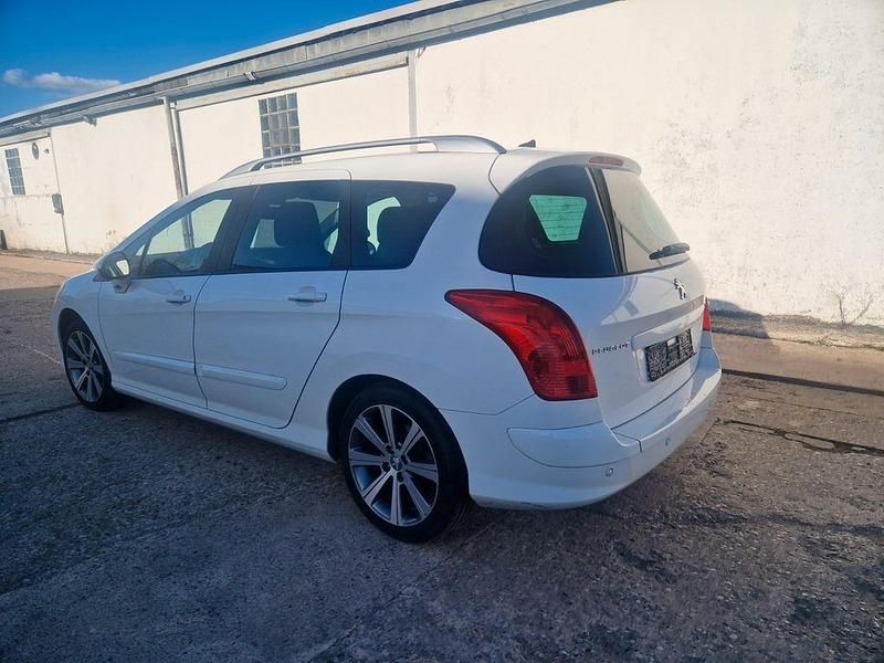 Gebraucht Peugeot 308 SW Allure 156 PS (114 kW) 2013 Weiß Kombi