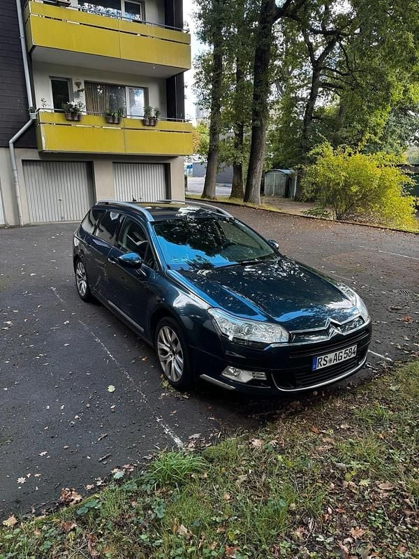 Blau Gebraucht 2010 Citroën C5 Exclusive Kombi | 2.300 € (Fairer Preis) - Bild 1/4