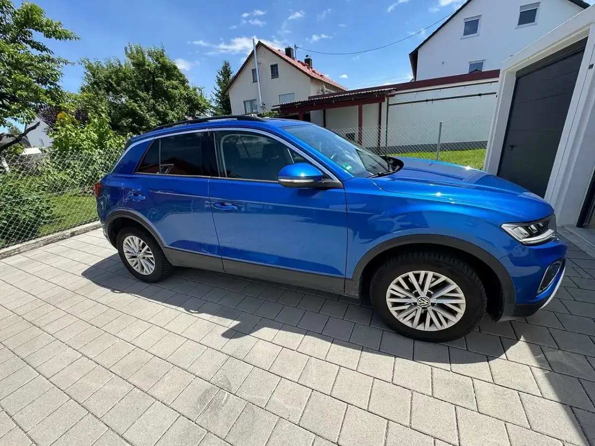 Gebraucht VW T-Roc 110 PS (80 kW) 2022 Blau SUV