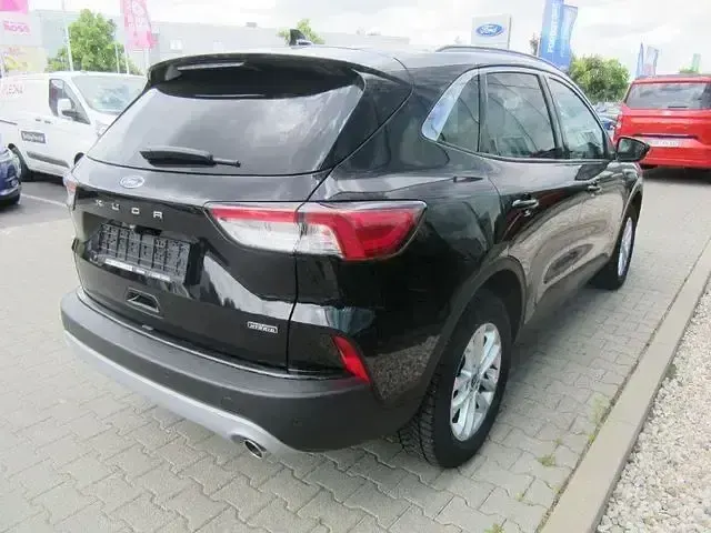 Gebraucht Ford Kuga Titanium 224 PS (164 kW) 2024 Agate black metallic SUV