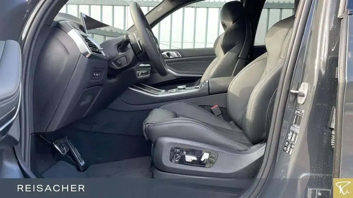 Neu BMW X5 Performance 340 PS (250 kW) 2026 Grau SUV