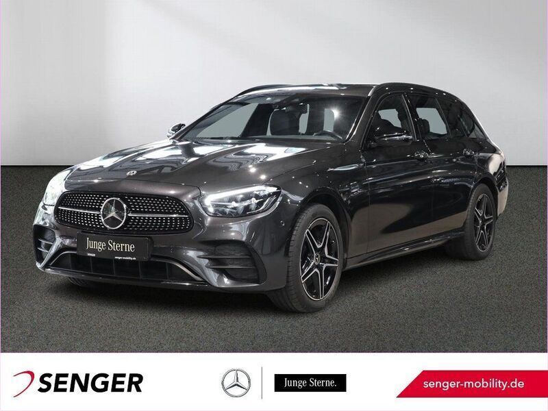 Grau Gebraucht 2021 Mercedes E300 AMG line Limousine | 34.780 € (Fairer Preis) - Bild 1/4
