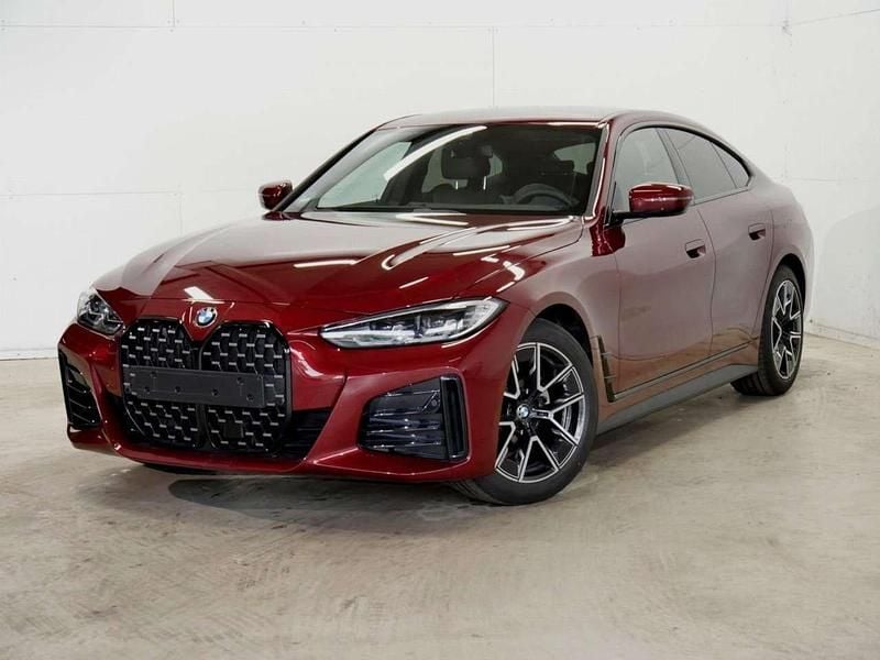 Aventurinrot iii (metallic) Gebraucht 2023 BMW 430 Sport Line Coupé | 39.490 € (Superpreis) - Bild 1/4
