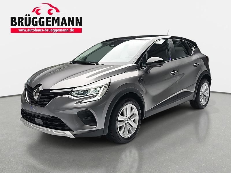 Grau Gebraucht 2023 Renault Captur Equilibre SUV | 15.989 € (Superpreis) - Bild 1/4