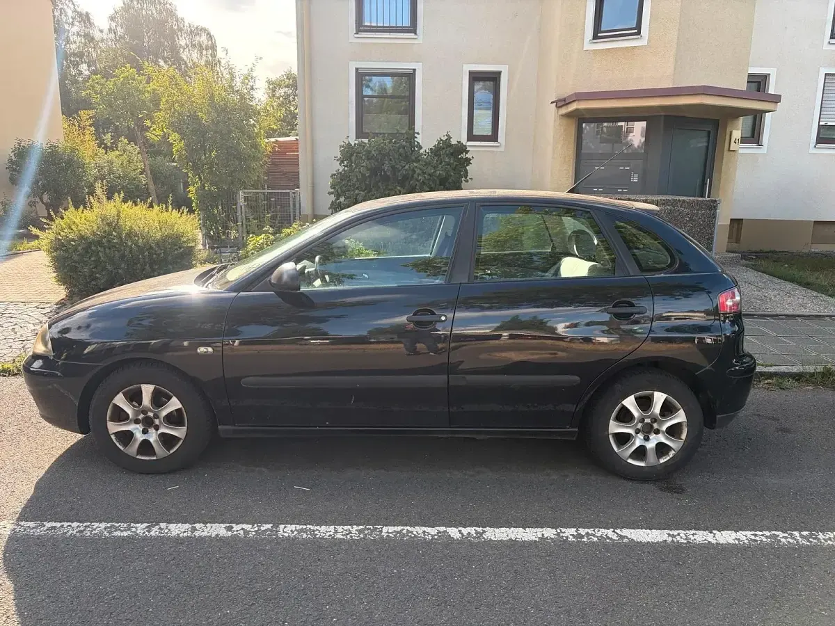 Gebraucht Seat Ibiza 64 PS (47 kW) 2004 Schwarz Kleinwagen
