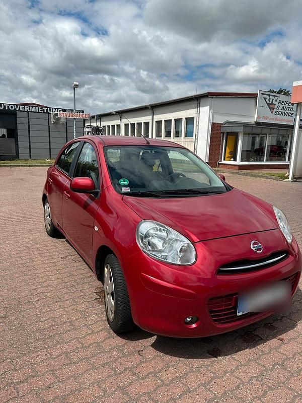 Rot Gebraucht 2013 Nissan Micra Kleinwagen | 3.300 € (Guter Preis) - Bild 1/4
