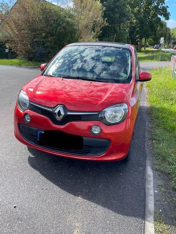 Rot Gebraucht 2014 Renault Twingo Dynamique Kleinwagen | 4.999 € (Guter Preis) - Bild 1/4