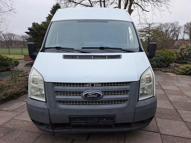Gebraucht Ford Transit 125 PS (91 kW) 2012 Weiß Van / Kleinbus