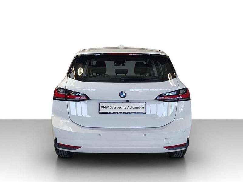 Gebraucht BMW 220 Active Tourer 156 PS (114 kW) 2025 Weiß Van / Kleinbus