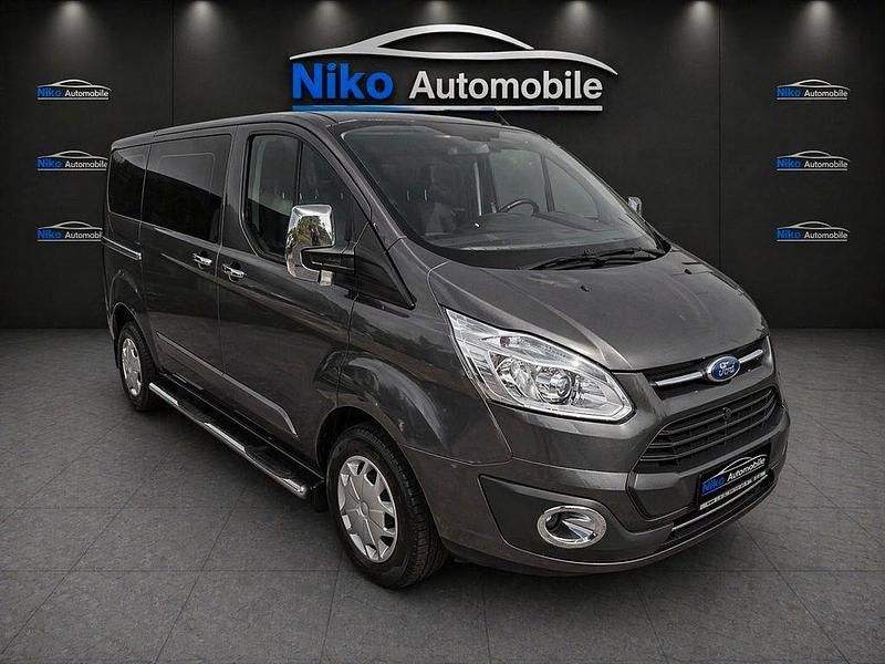 Usata Ford Transit 131 CV (96 kW) 2017 Grigio Monovolume
