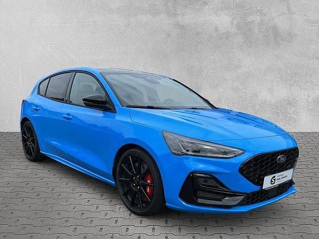 Neu Ford Focus ST 280 PS (205 kW) 2026 Blau Limousine