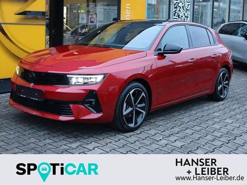 Rot Gebraucht 2024 Opel Astra Limousine | 23.980 € (Fairer Preis) - Bild 1/3