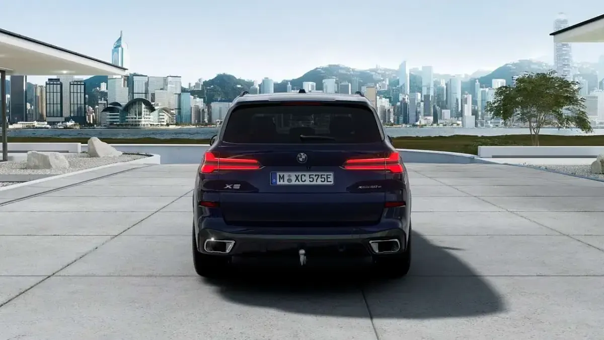 Gebraucht BMW X5 M Sport 489 PS (359 kW) 2025 Blau SUV