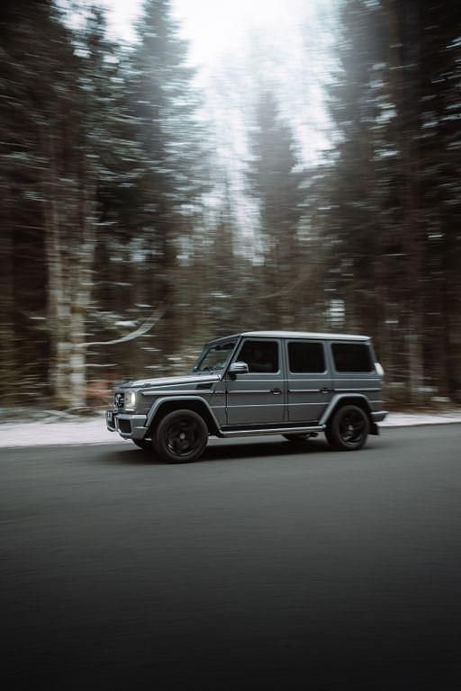 Grau Gebraucht 2014 Mercedes G63 AMG AMG SUV | 65.000 € (Fairer Preis) - Bild 1/4