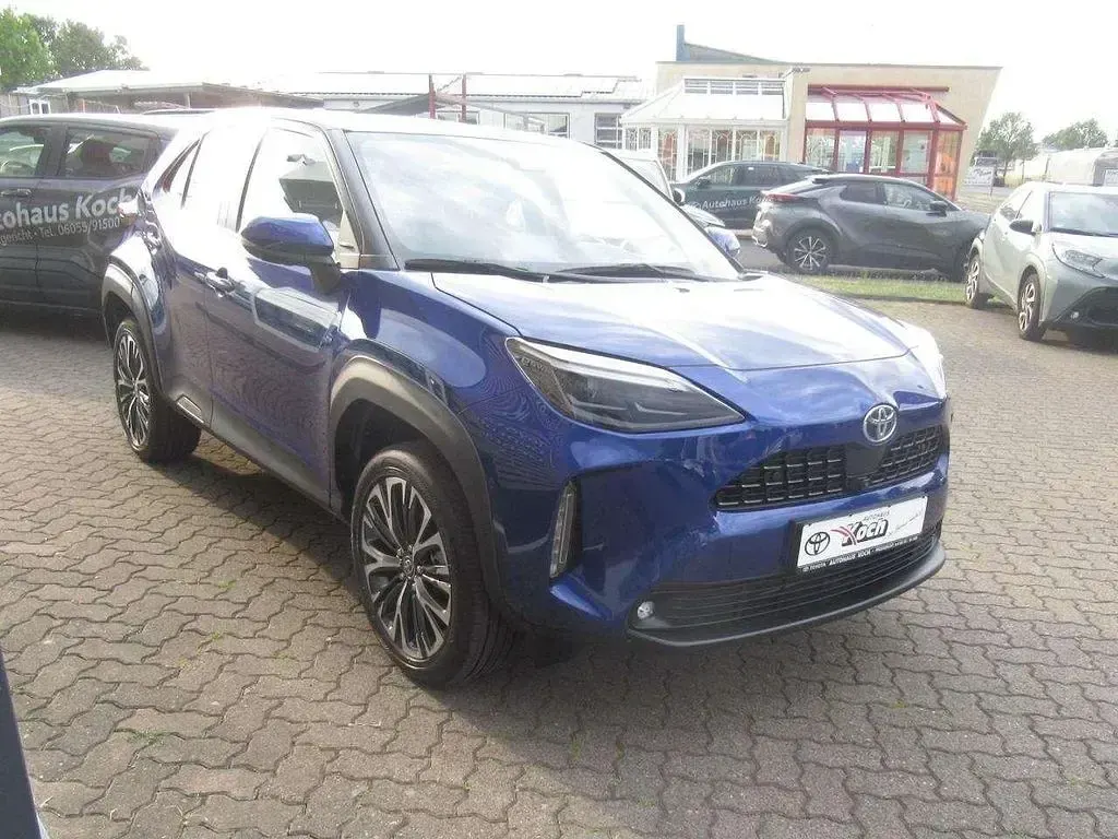 Gebraucht Toyota Yaris Cross Elegant 92 PS (67 kW) 2022 Blau SUV