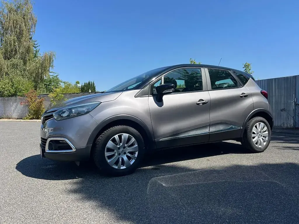 Gebraucht Renault Captur 90 PS (66 kW) 2016 Grau SUV
