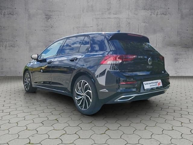Gebraucht VW Golf VIII Active 150 PS (110 kW) 2022