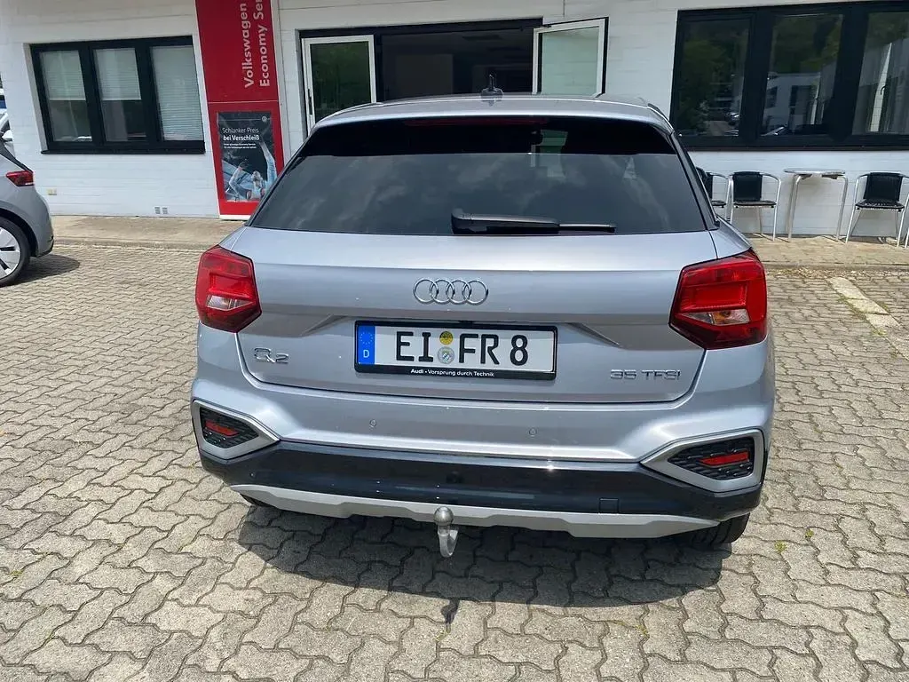 Gebraucht Audi Q2 Advanced Plus 150 PS (110 kW) 2024 Silber SUV