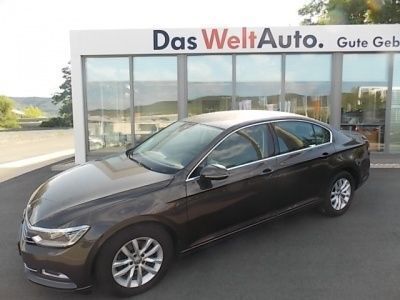 Gebraucht VW Passat Active 190 PS (139 kW) 2015 Schwarz metallic Limousine