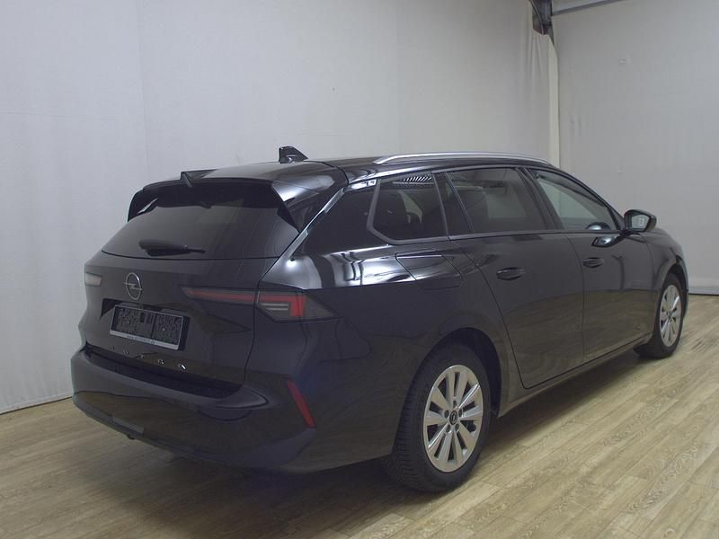 Gebraucht Opel Astra Elegance 131 PS (96 kW) 2023 Lackierung schwarz perla nera/ Kombi