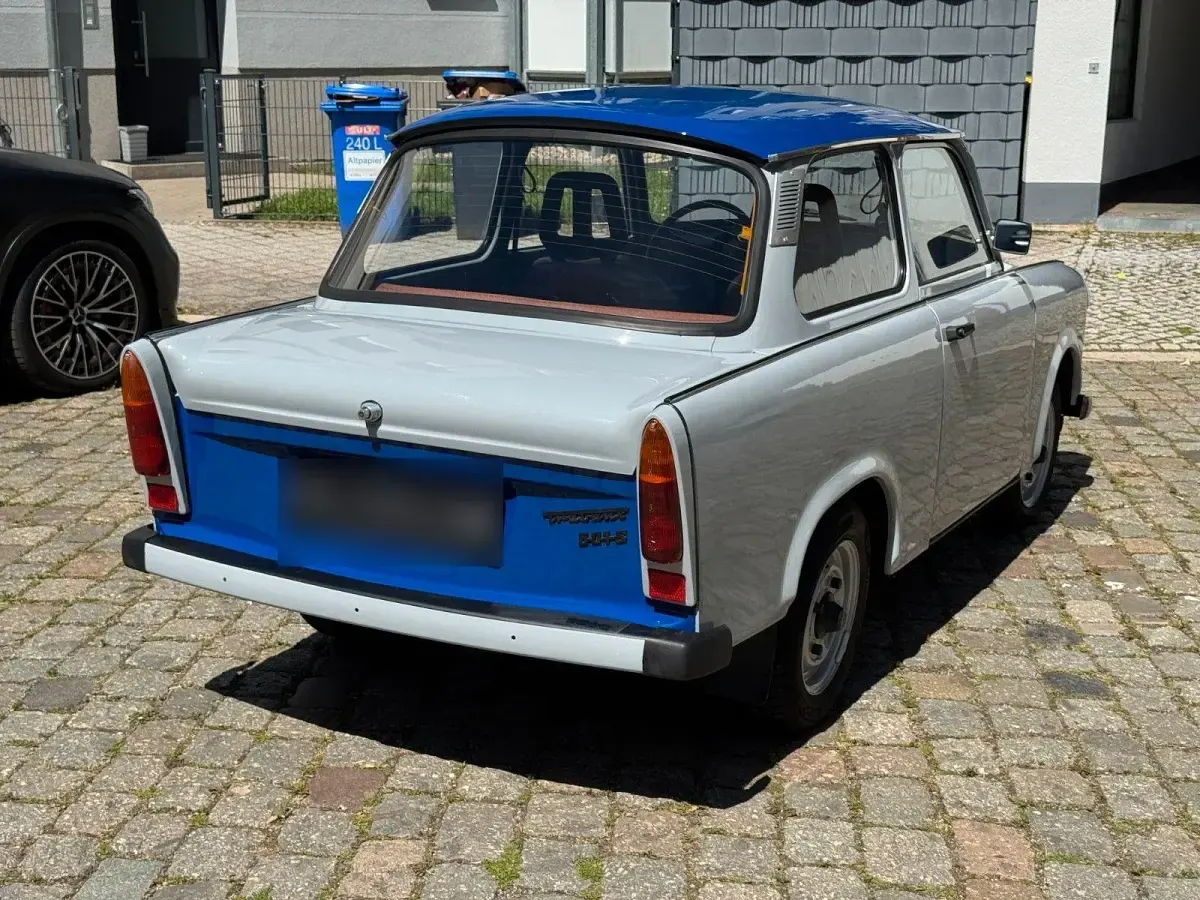 Gebraucht Trabant 601 26 PS (19 kW) 1990 Grau Limousine