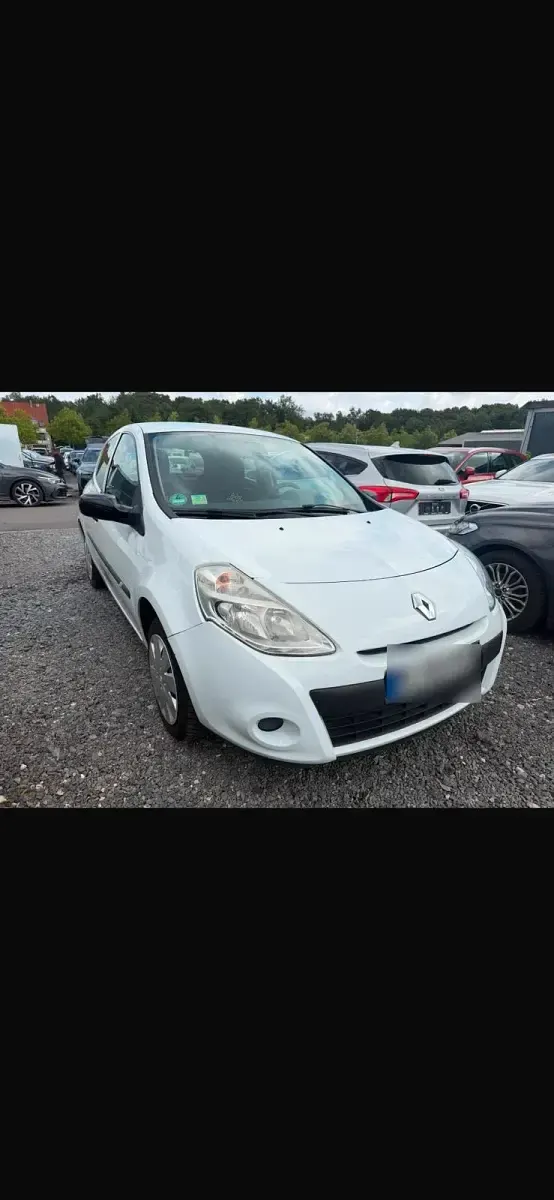 Gebraucht Renault Clio 75 PS (55 kW) 2012 Weiß Kleinwagen