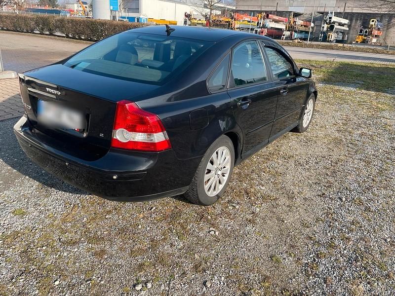 Gebraucht Volvo S40 140 PS (102 kW) 2006 Schwarz Limousine