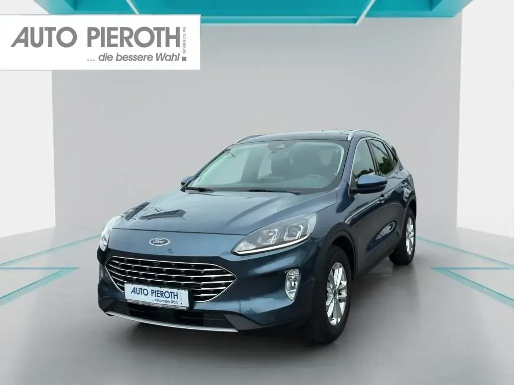 Używany Ford Kuga Titanium 150 KM (110 kW) 2021 SUV