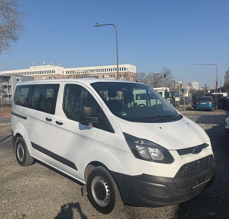 Gebraucht Ford Transit Custom 101 PS (74 kW) 2015 Weiß Kombi