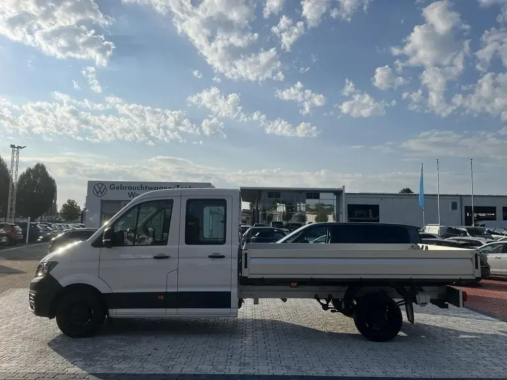 Gebraucht VW Crafter 140 PS (102 kW) 2025 Candyweiß Van