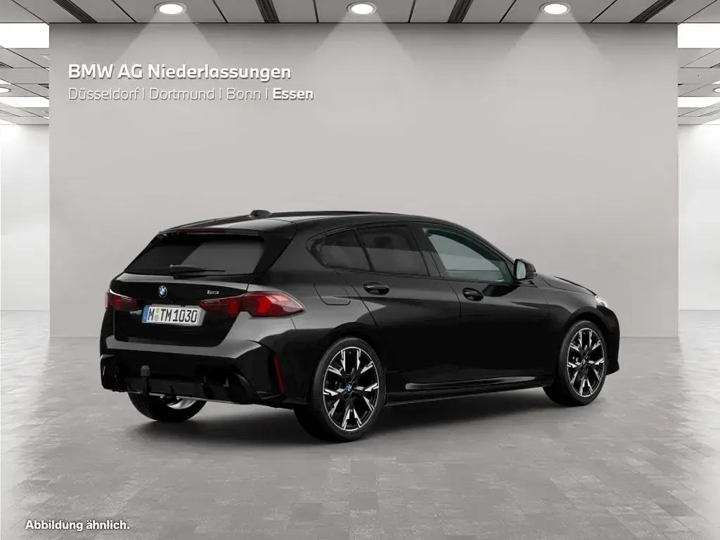 Gebraucht BMW 123 M Sport 204 PS (150 kW) 2025 Schwarz Kleinwagen