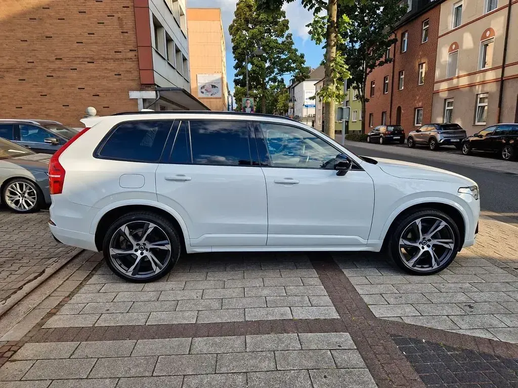 Gebraucht Volvo XC90 R-Design 235 PS (172 kW) 2021 Ice white SUV